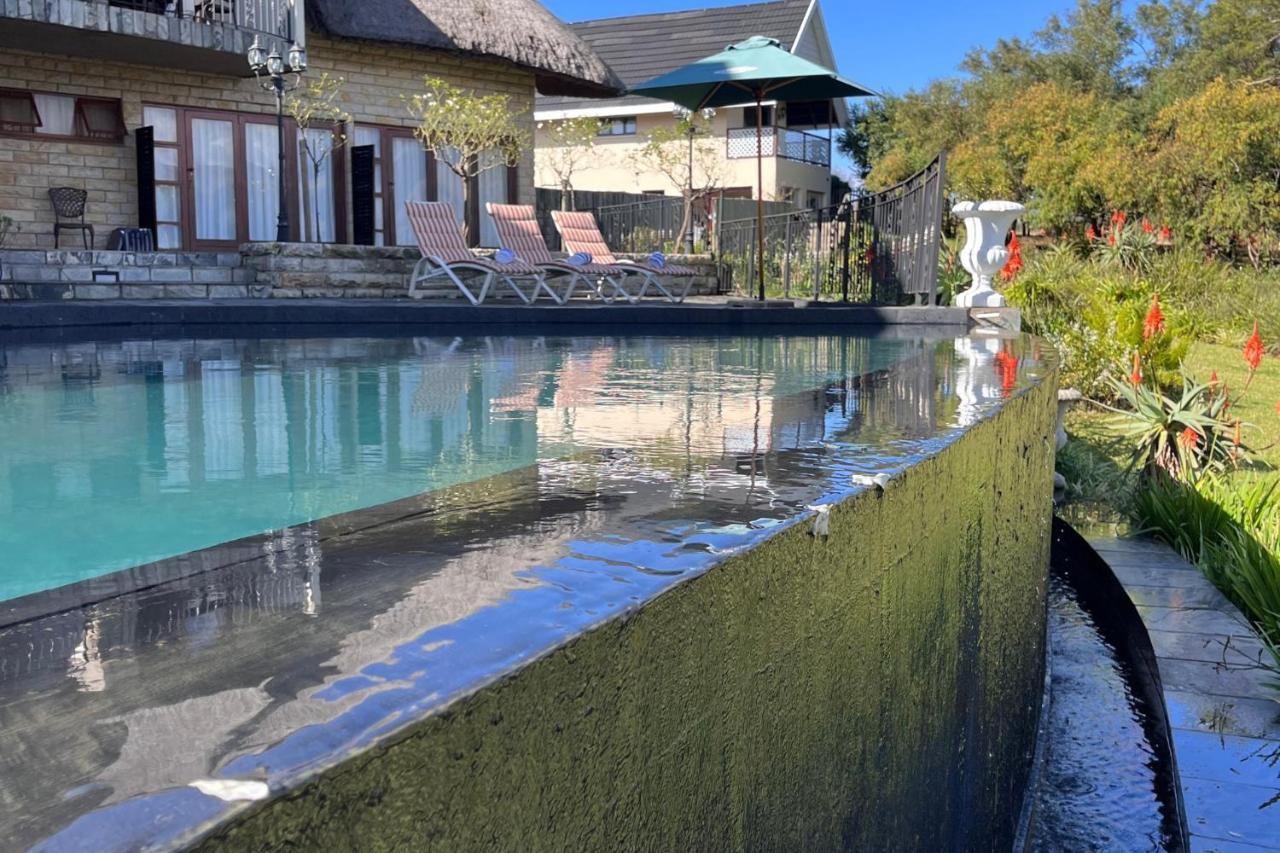 Inkungu Lodge Champagne Valley Exteriér fotografie