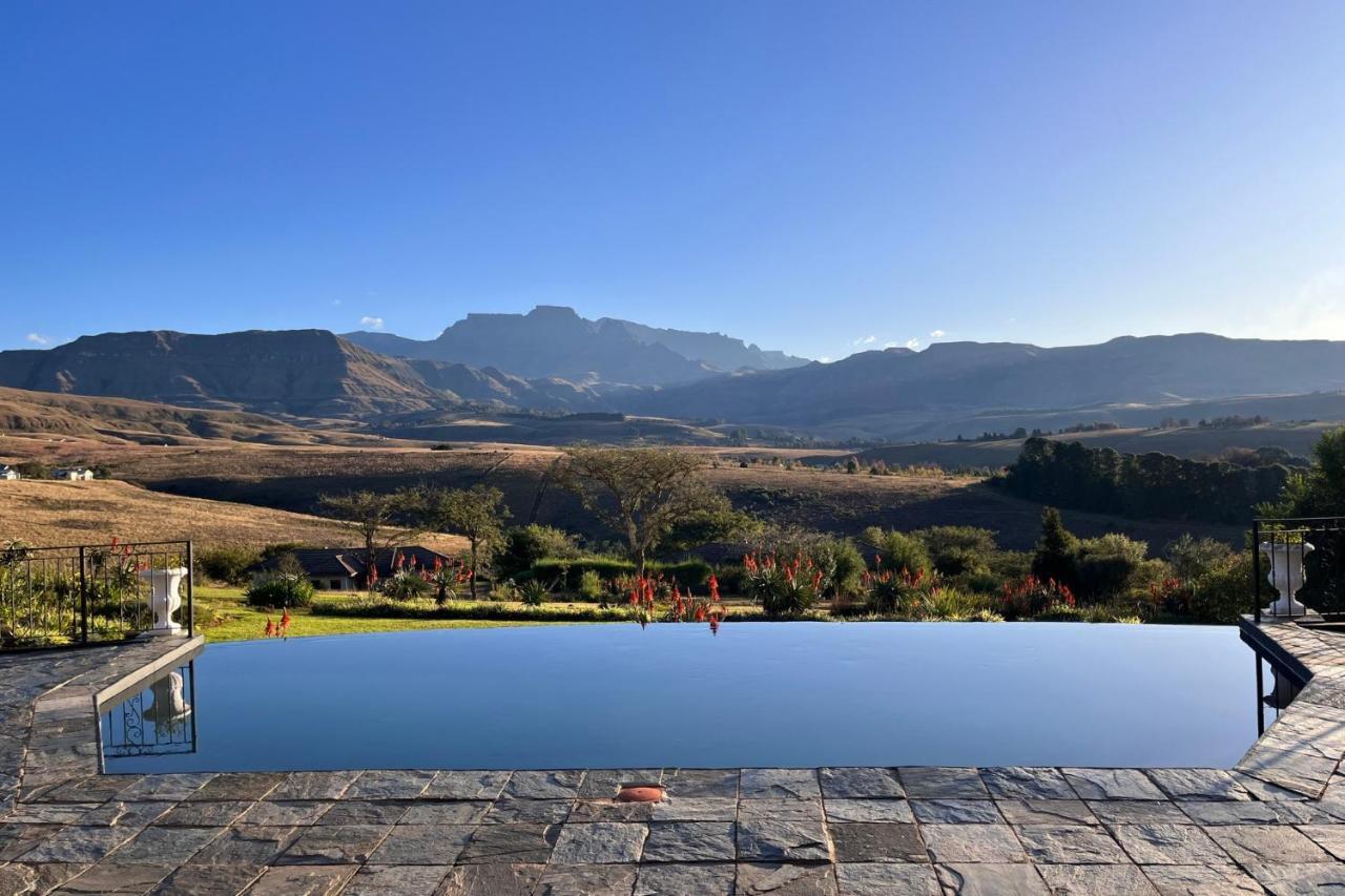 Inkungu Lodge Champagne Valley Exteriér fotografie