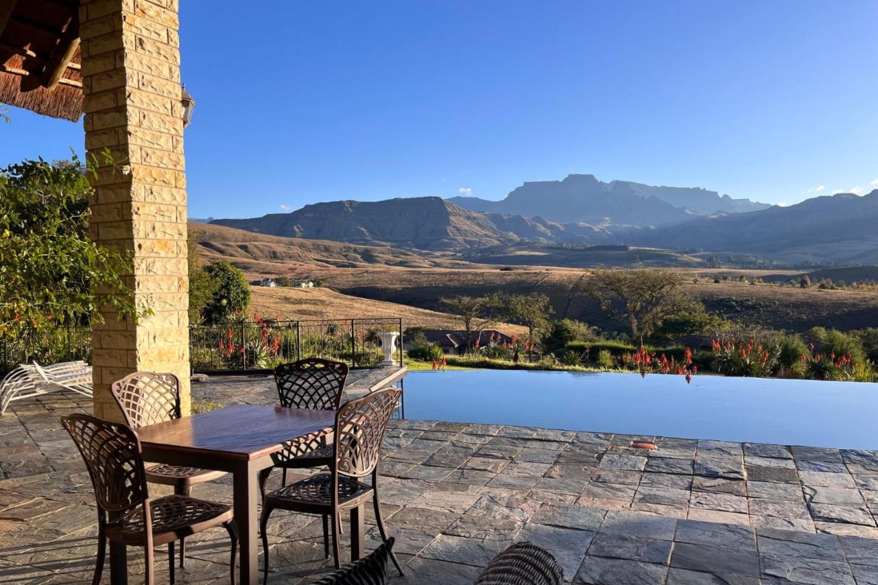 Inkungu Lodge Champagne Valley Exteriér fotografie