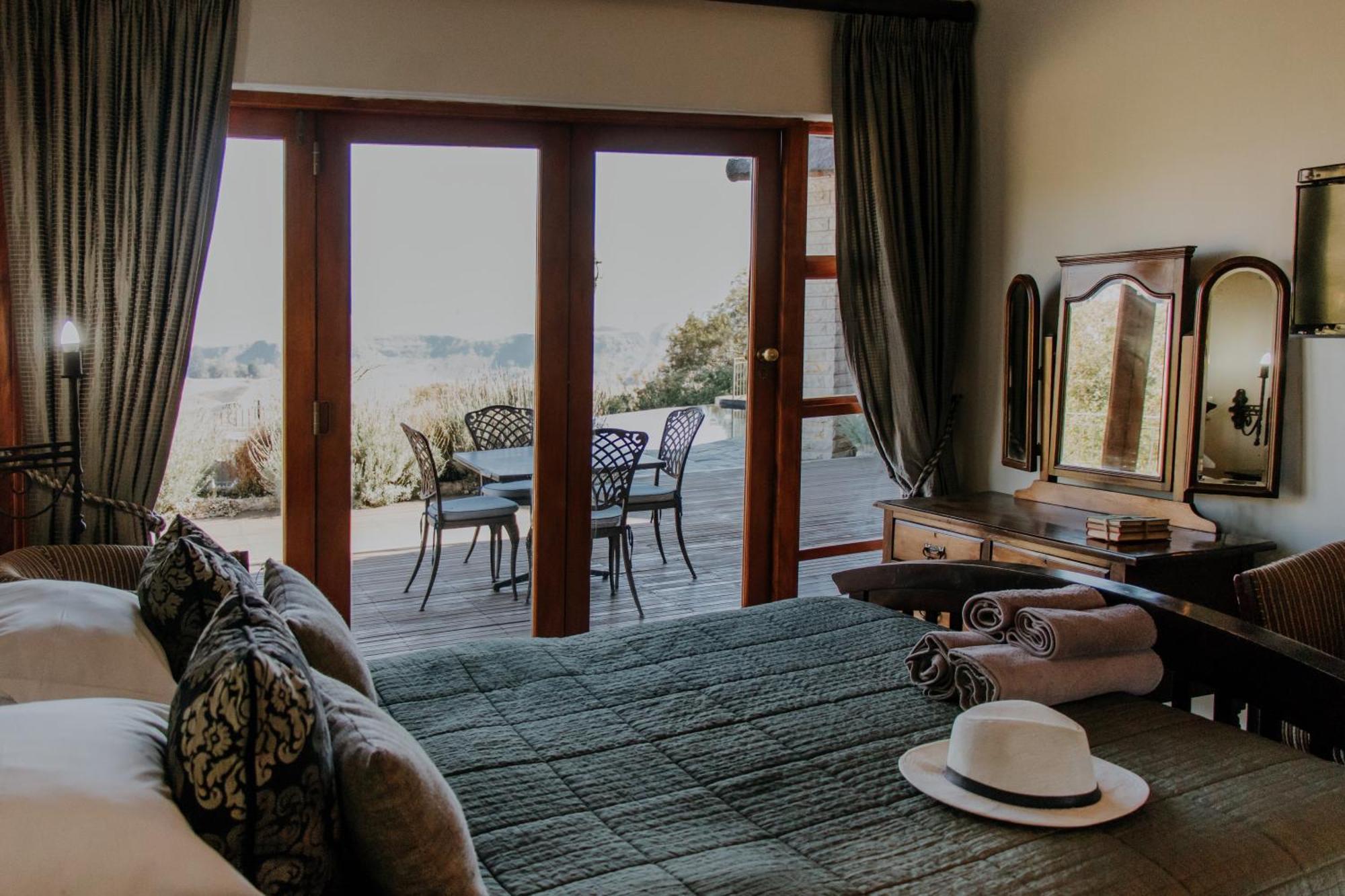 Inkungu Lodge Champagne Valley Exteriér fotografie